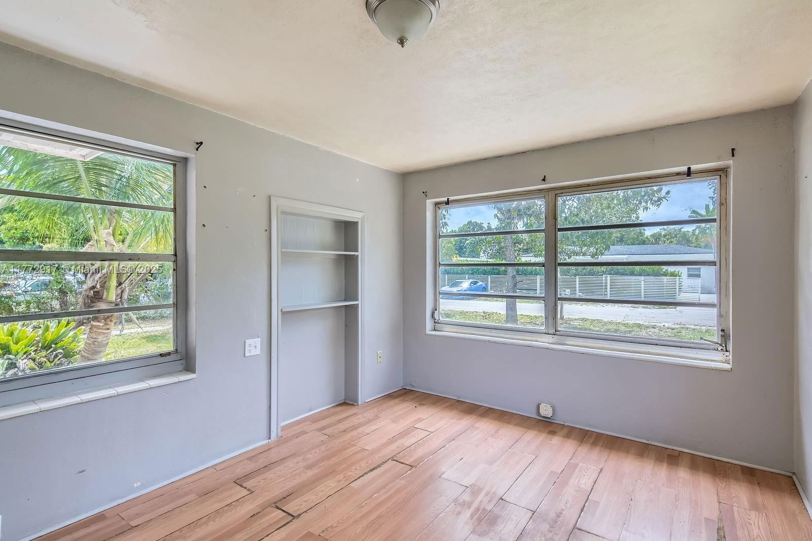 Real estate property located at 251 149th St, Miami-dade, Biscayne Gardens Sec E Pa, Miami, FL