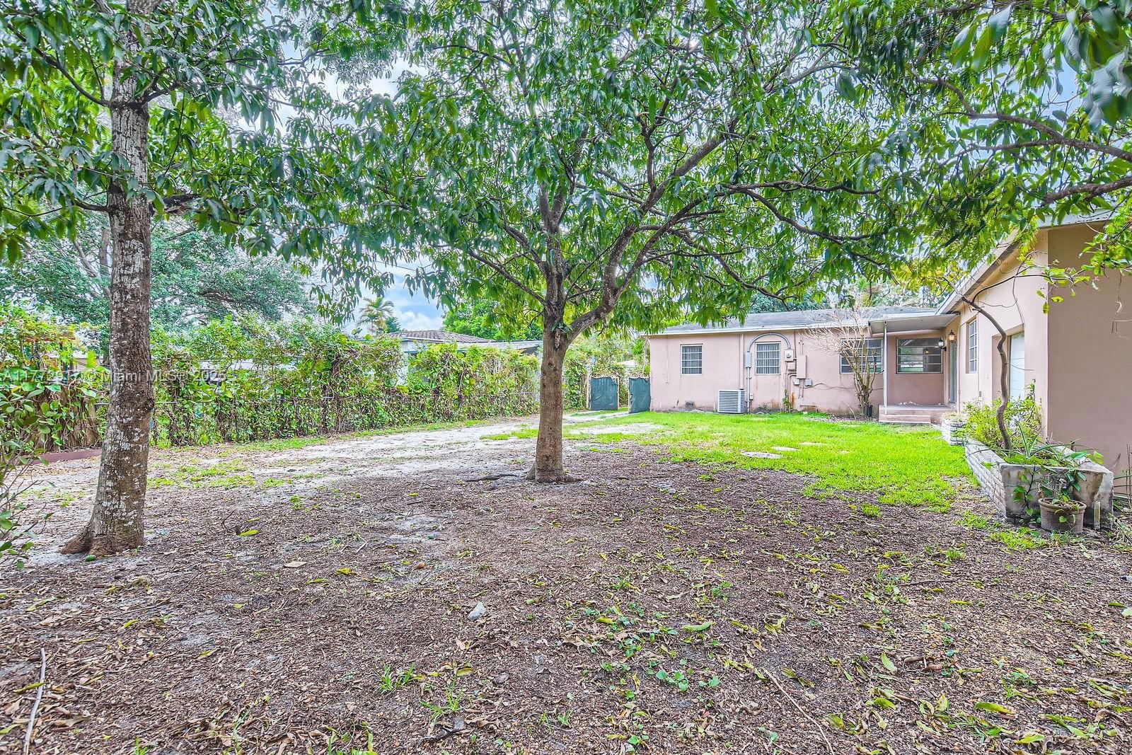 Real estate property located at 251 149th St, Miami-dade, Biscayne Gardens Sec E Pa, Miami, FL