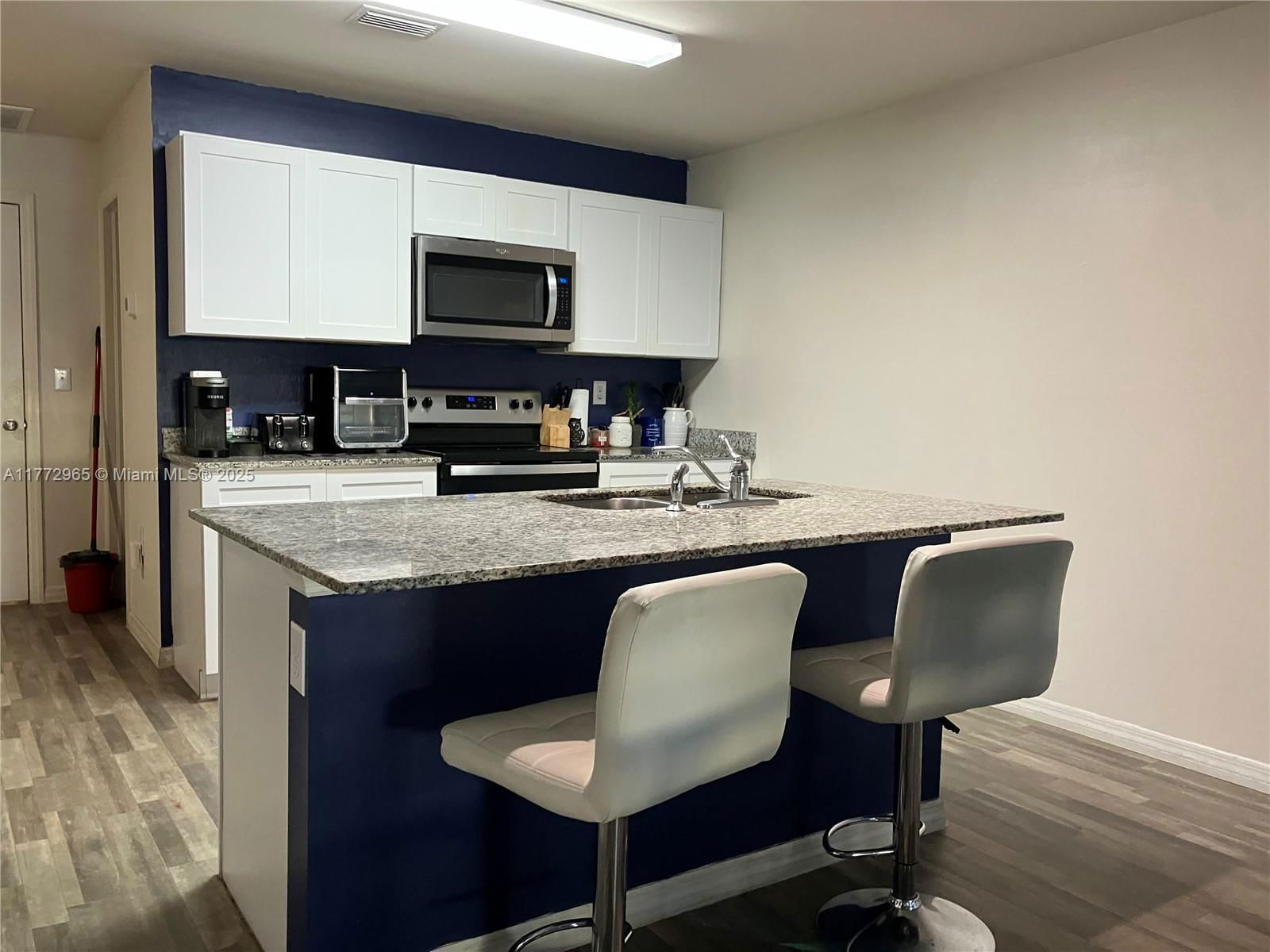 Real estate property located at 9032 AEGEAN CIRCLE, Lee, Vistanna Villas, Lehigh Acres, FL