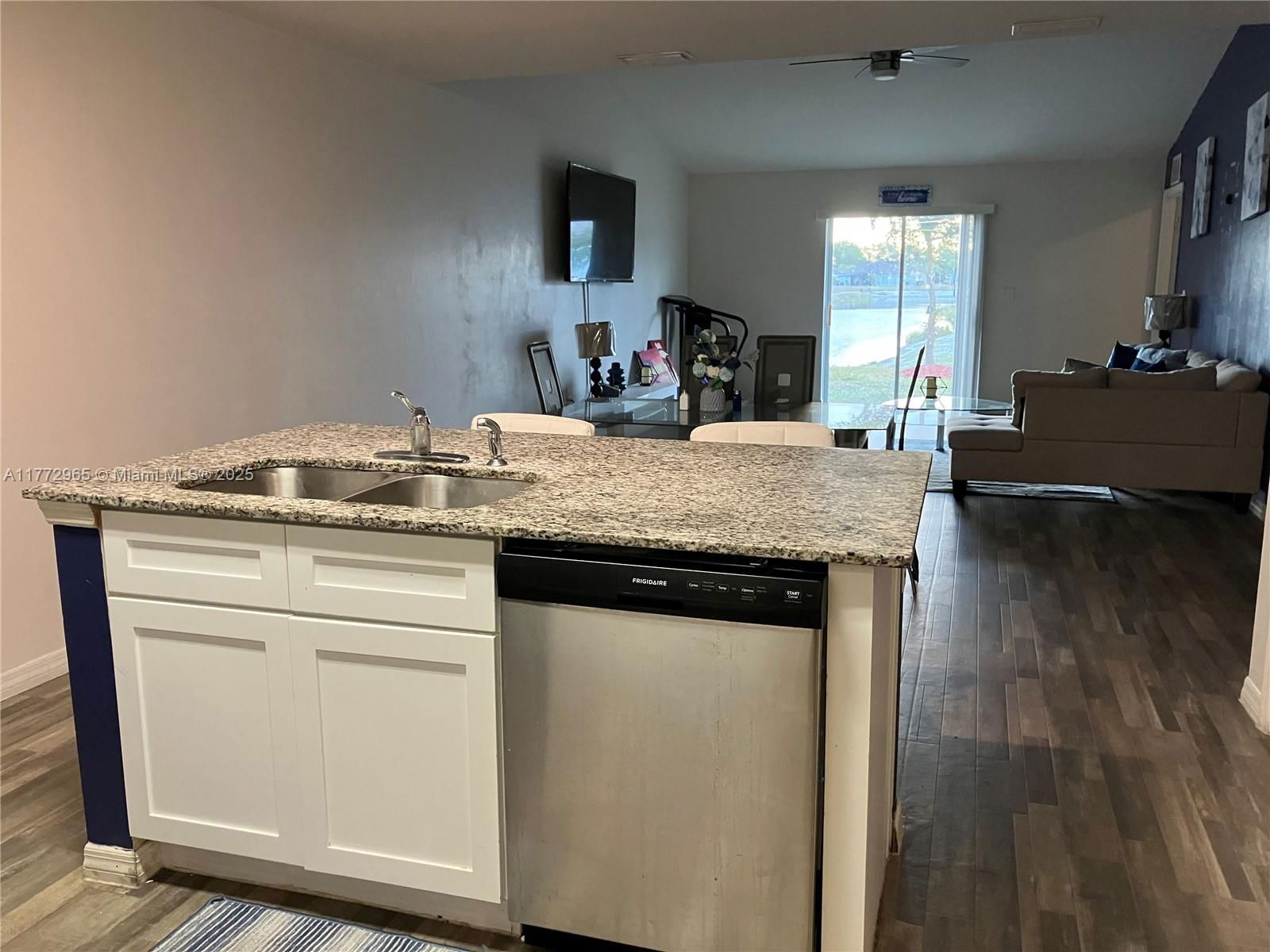 Real estate property located at 9032 AEGEAN CIRCLE, Lee, Vistanna Villas, Lehigh Acres, FL