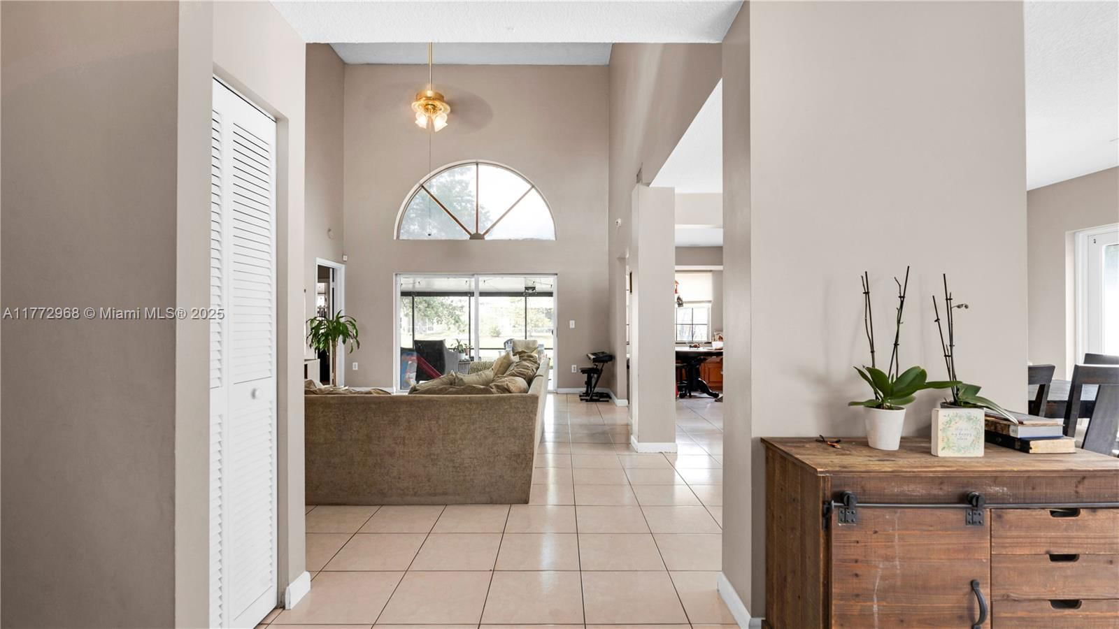 Real estate property located at 5501 51st Ave, Broward, Winston Park Section One, Coconut Creek, FL