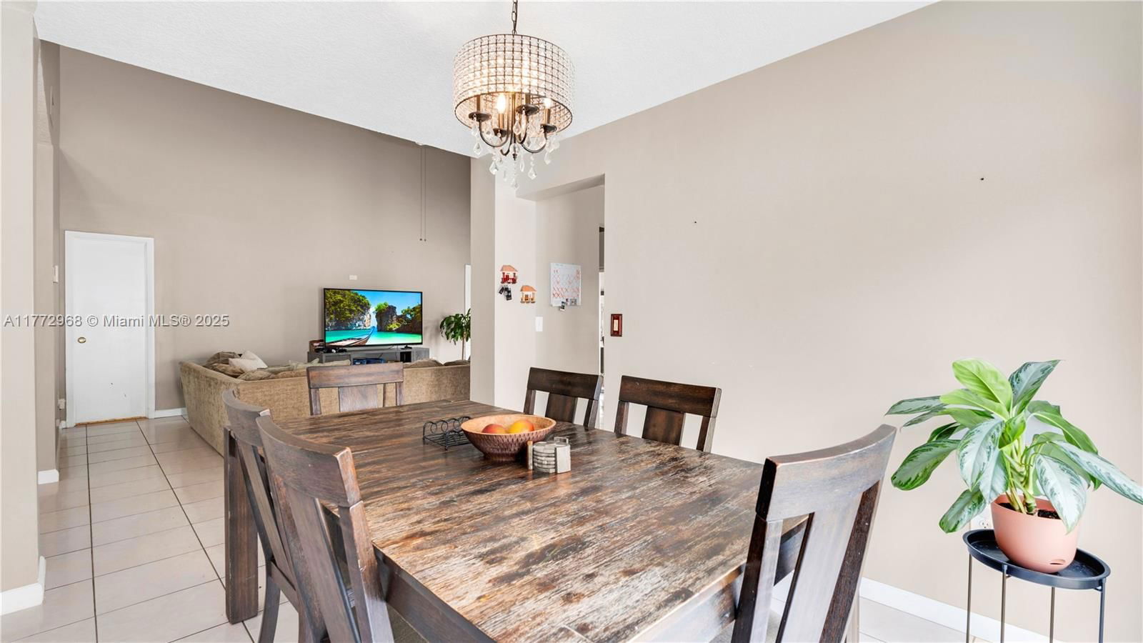Real estate property located at 5501 51st Ave, Broward, Winston Park Section One, Coconut Creek, FL