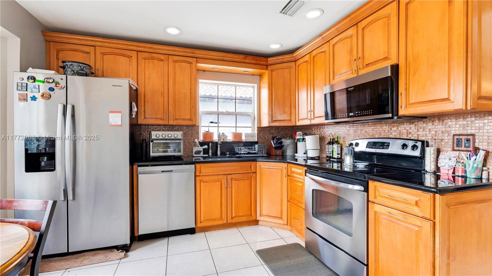 Real estate property located at 5501 51st Ave, Broward, Winston Park Section One, Coconut Creek, FL