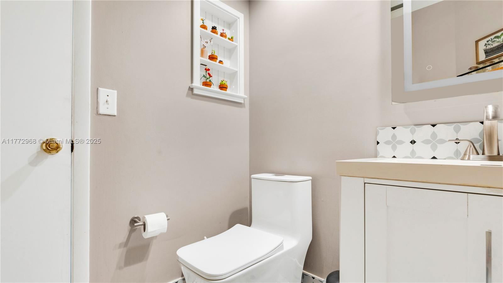 Real estate property located at 5501 51st Ave, Broward, Winston Park Section One, Coconut Creek, FL