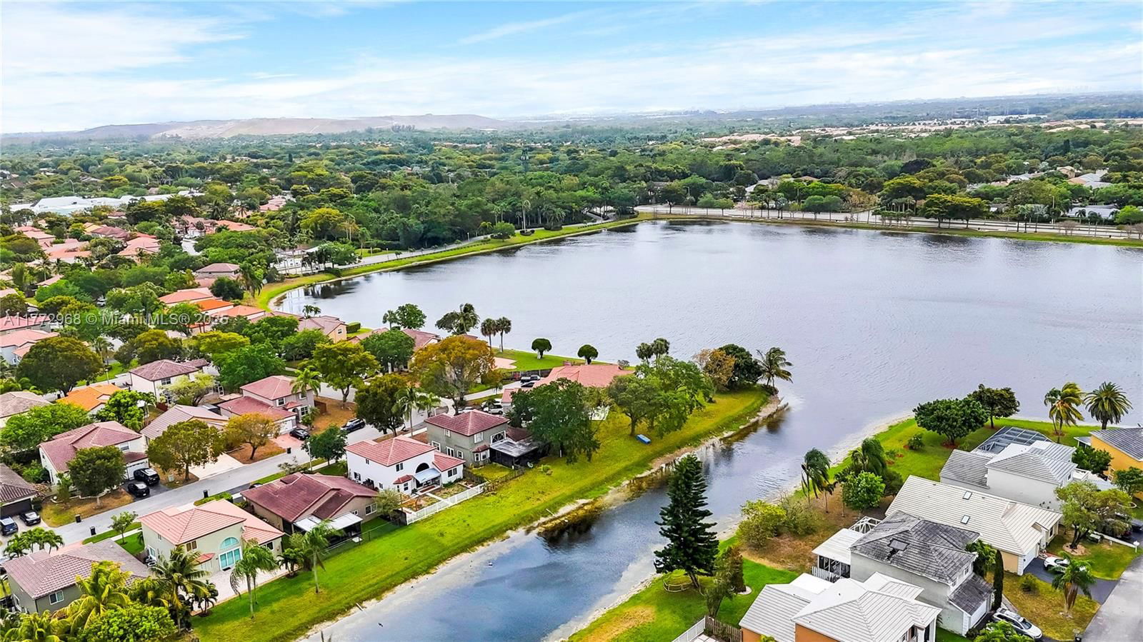 Real estate property located at 5501 51st Ave, Broward, Winston Park Section One, Coconut Creek, FL
