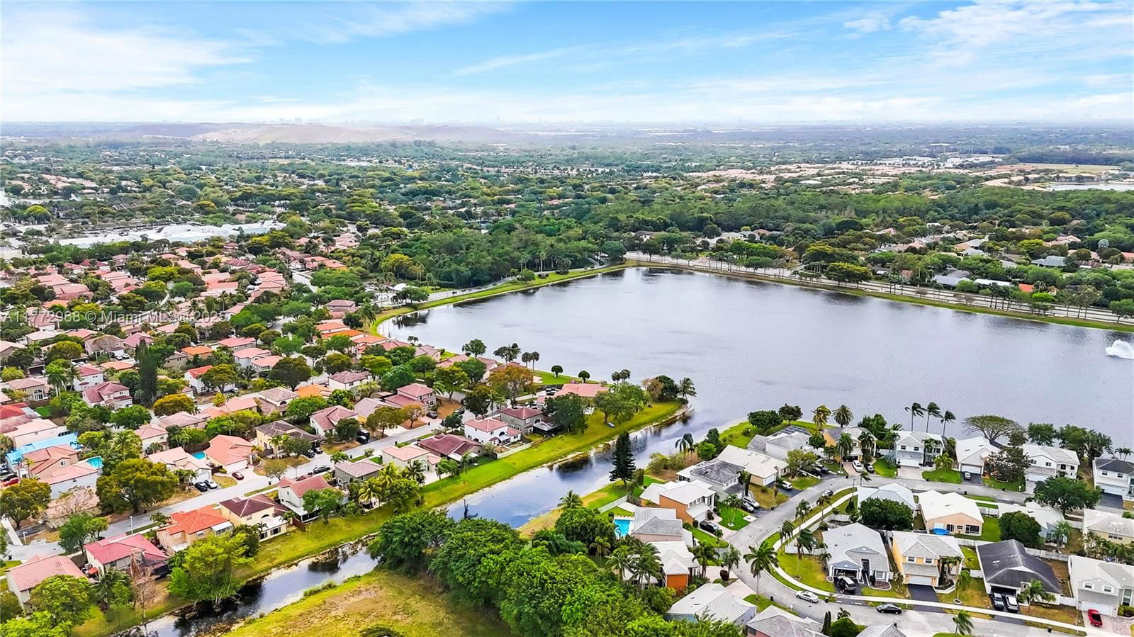 Real estate property located at 5501 51st Ave, Broward, Winston Park Section One, Coconut Creek, FL
