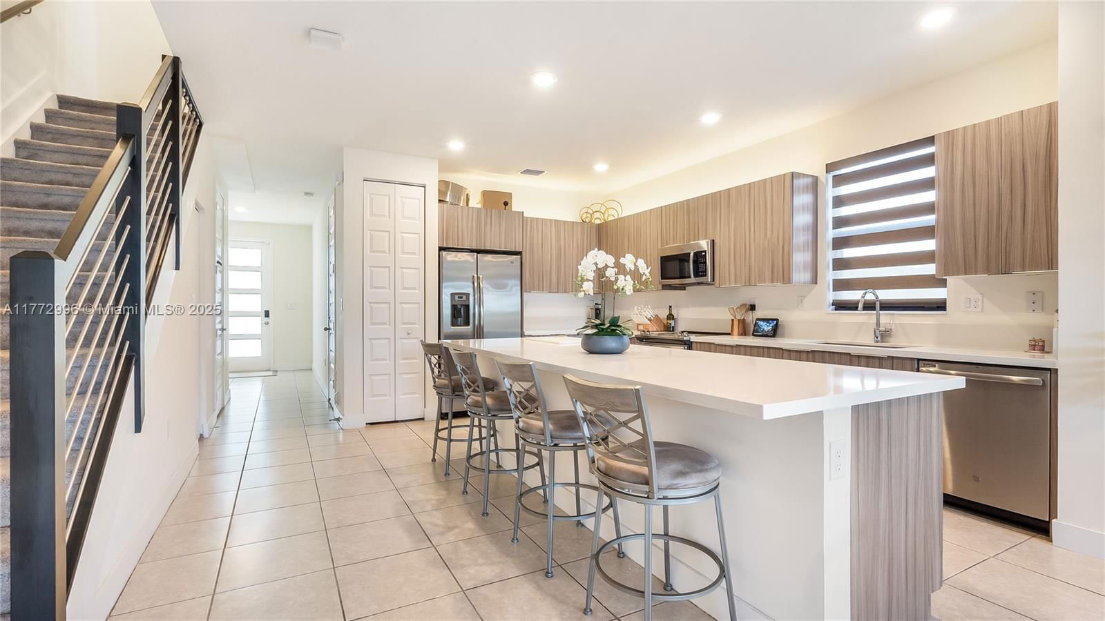 Real estate property located at 15853 91st Ct #15853, Miami-dade, Dunnwoody Lake, Miami Lakes, FL