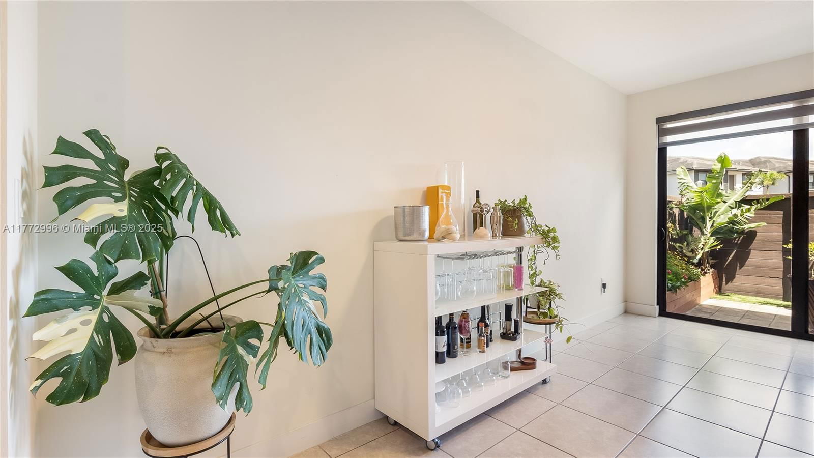 Real estate property located at 15853 91st Ct #15853, Miami-dade, Dunnwoody Lake, Miami Lakes, FL