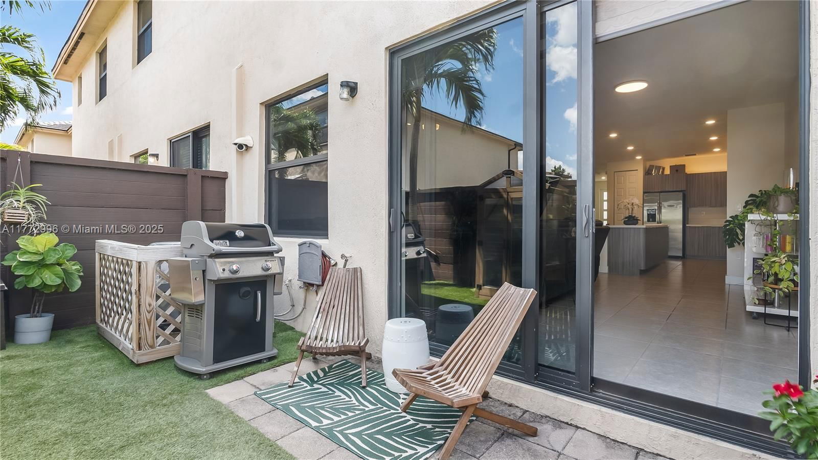 Real estate property located at 15853 91st Ct #15853, Miami-dade, Dunnwoody Lake, Miami Lakes, FL