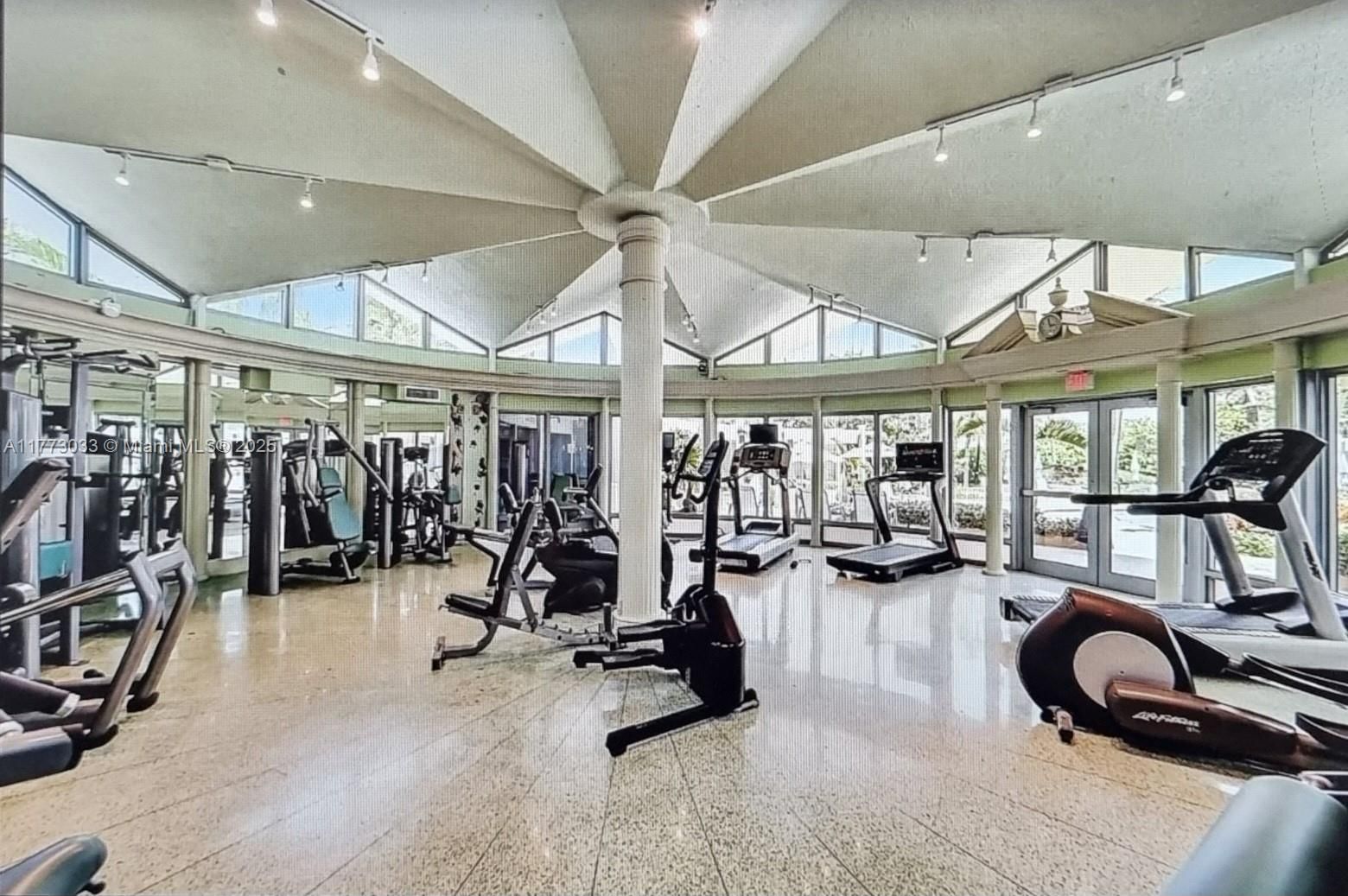 Real estate property located at 5055 Collins Ave #6G, Miami-dade, Crystal House Condo, Miami Beach, FL