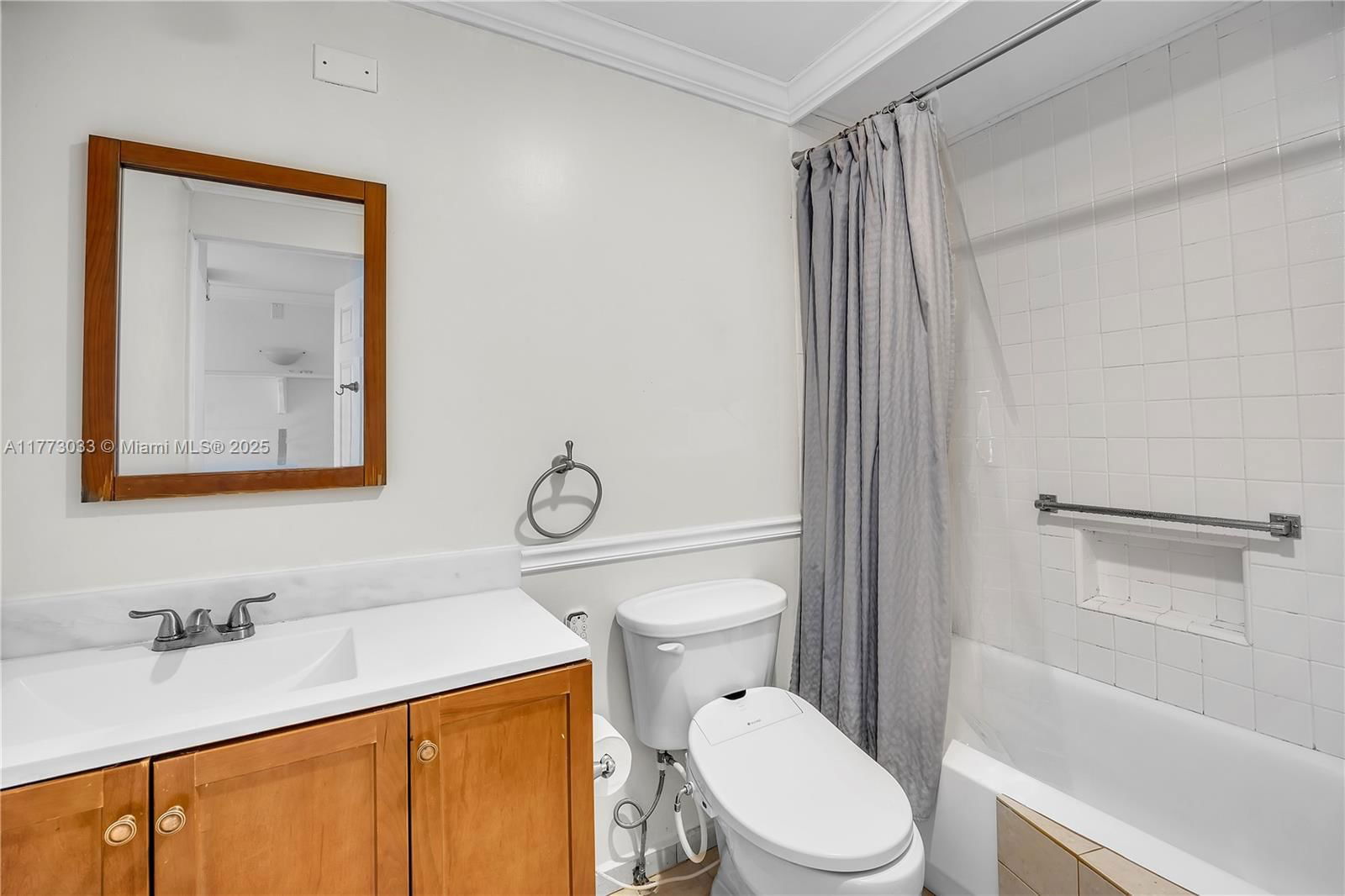 Real estate property located at 5055 Collins Ave #6G, Miami-dade, Crystal House Condo, Miami Beach, FL
