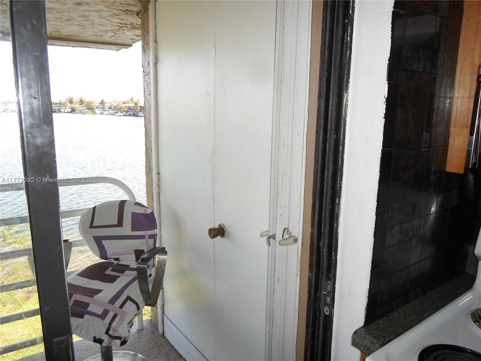 Real estate property located at 2750 60th St #59, Miami-dade, Vista Del Lago Condo Iii, Hialeah, FL