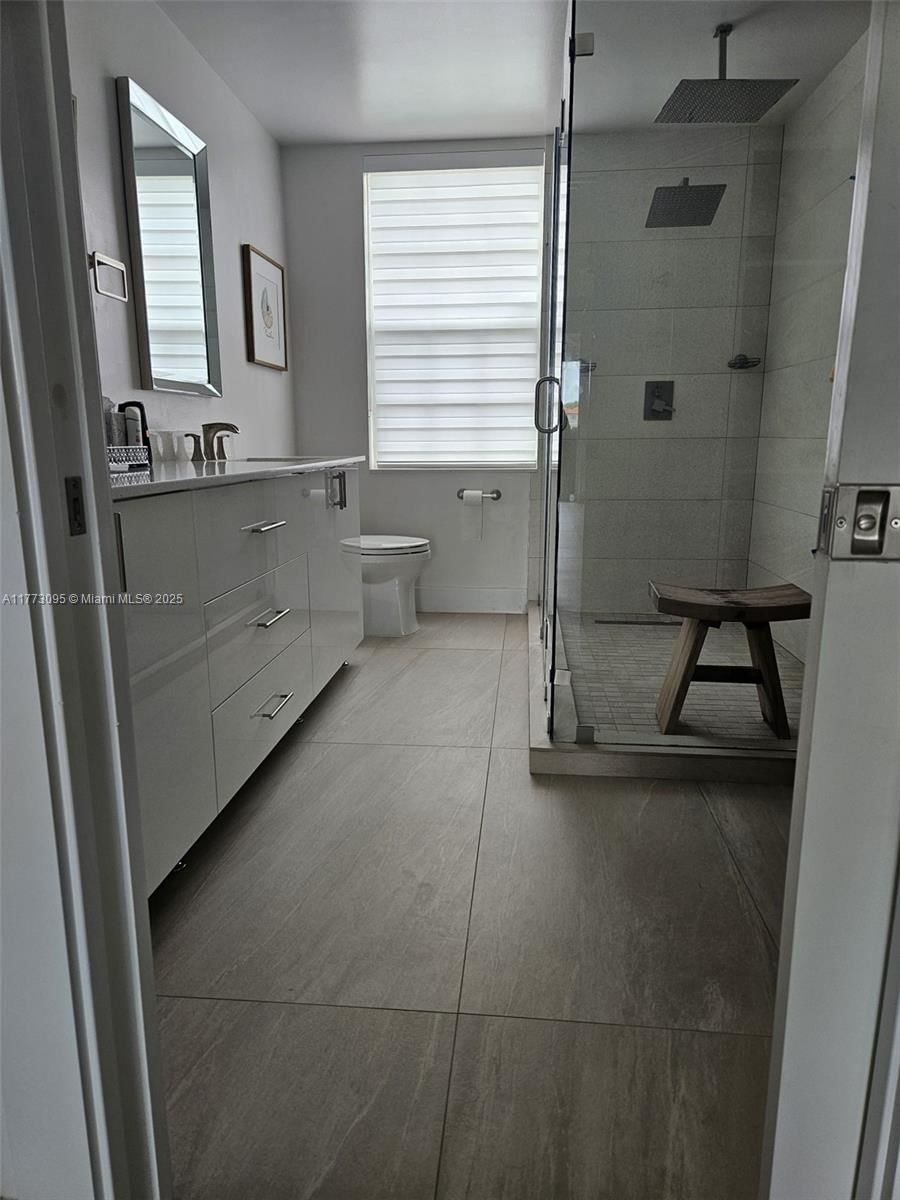 Real estate property located at 14621 Balgowan Rd #103-3, Miami-dade, Regatta Pointe Condo No T, Miami Lakes, FL