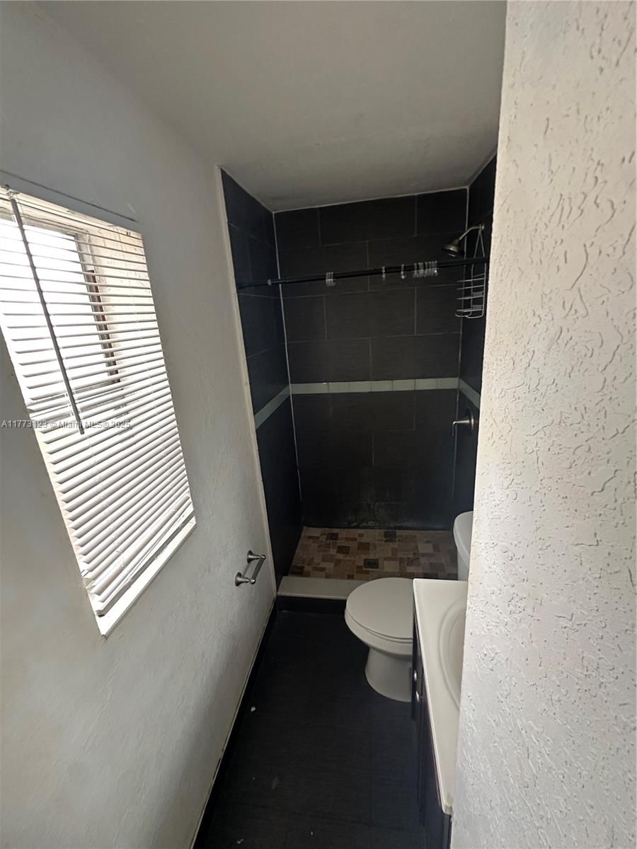 Real estate property located at 570 18th St, Broward, Liberty Park Estates Sec, Pompano Beach, FL