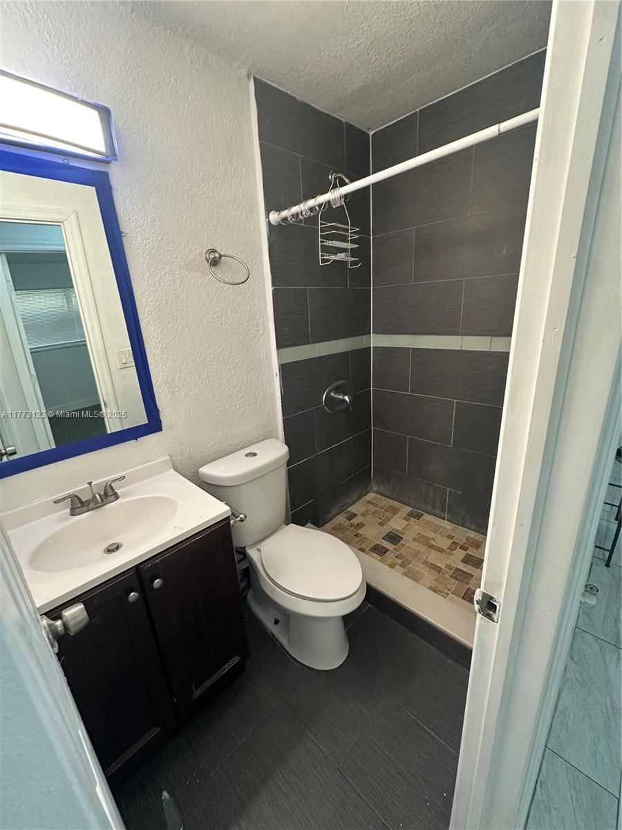 Real estate property located at 570 18th St, Broward, Liberty Park Estates Sec, Pompano Beach, FL