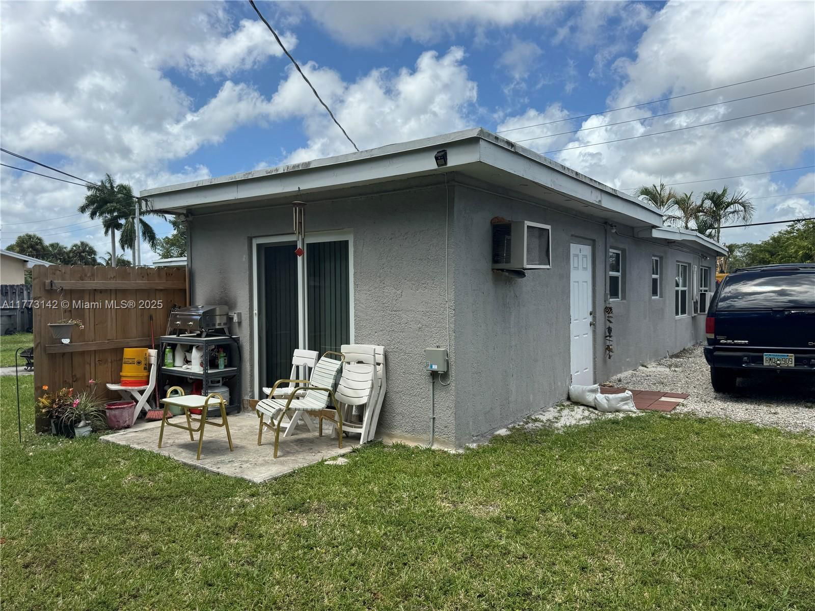 Real estate property located at 2960 17th St, Broward, Rohan Acres, Fort Lauderdale, FL