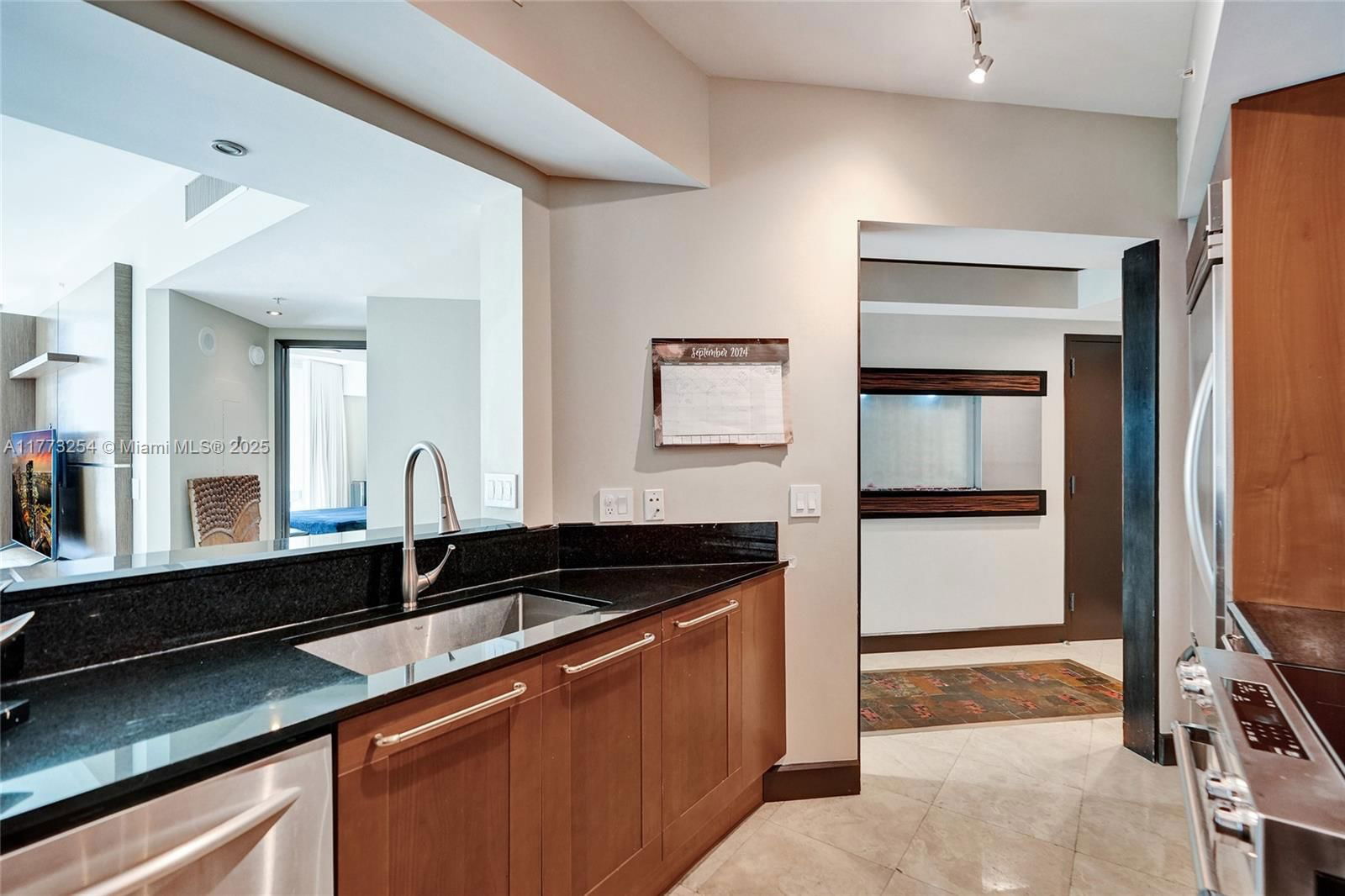 Real estate property located at 333 Las Olas Way #1608, Broward, Las Olas River House Cond, Fort Lauderdale, FL