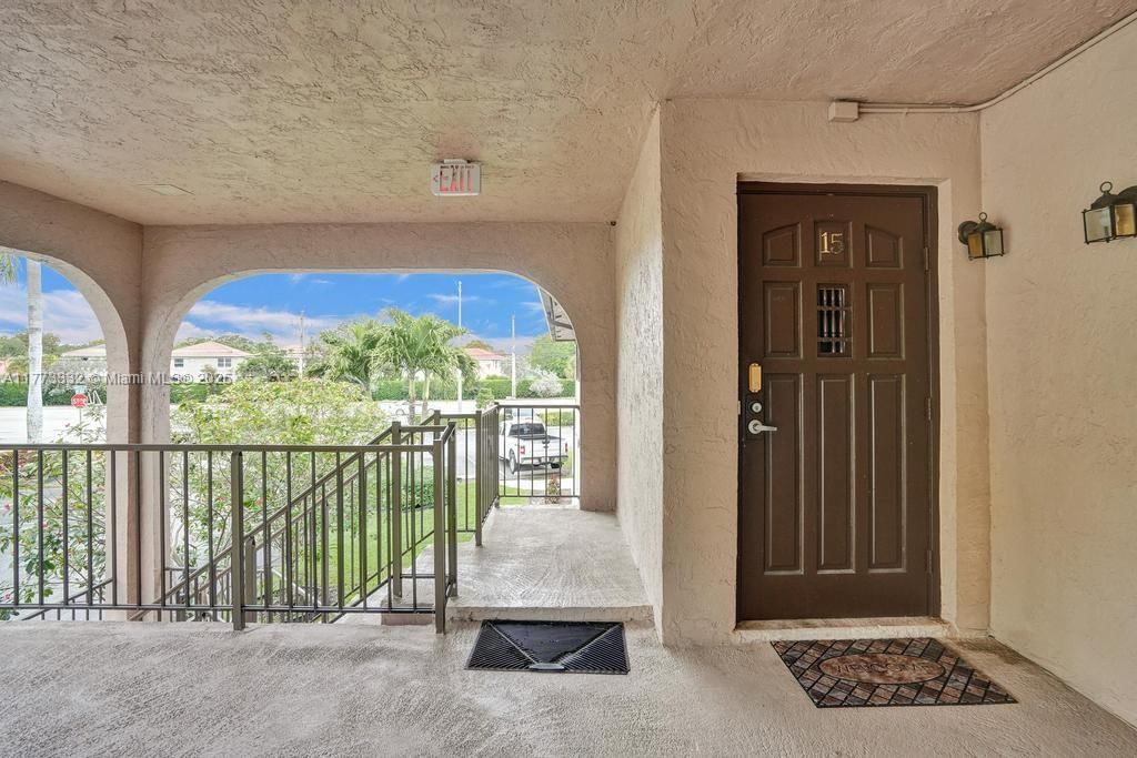 Real estate property located at 3307 108th Dr #15, Broward, Villa Marie Condo, Coral Springs, FL