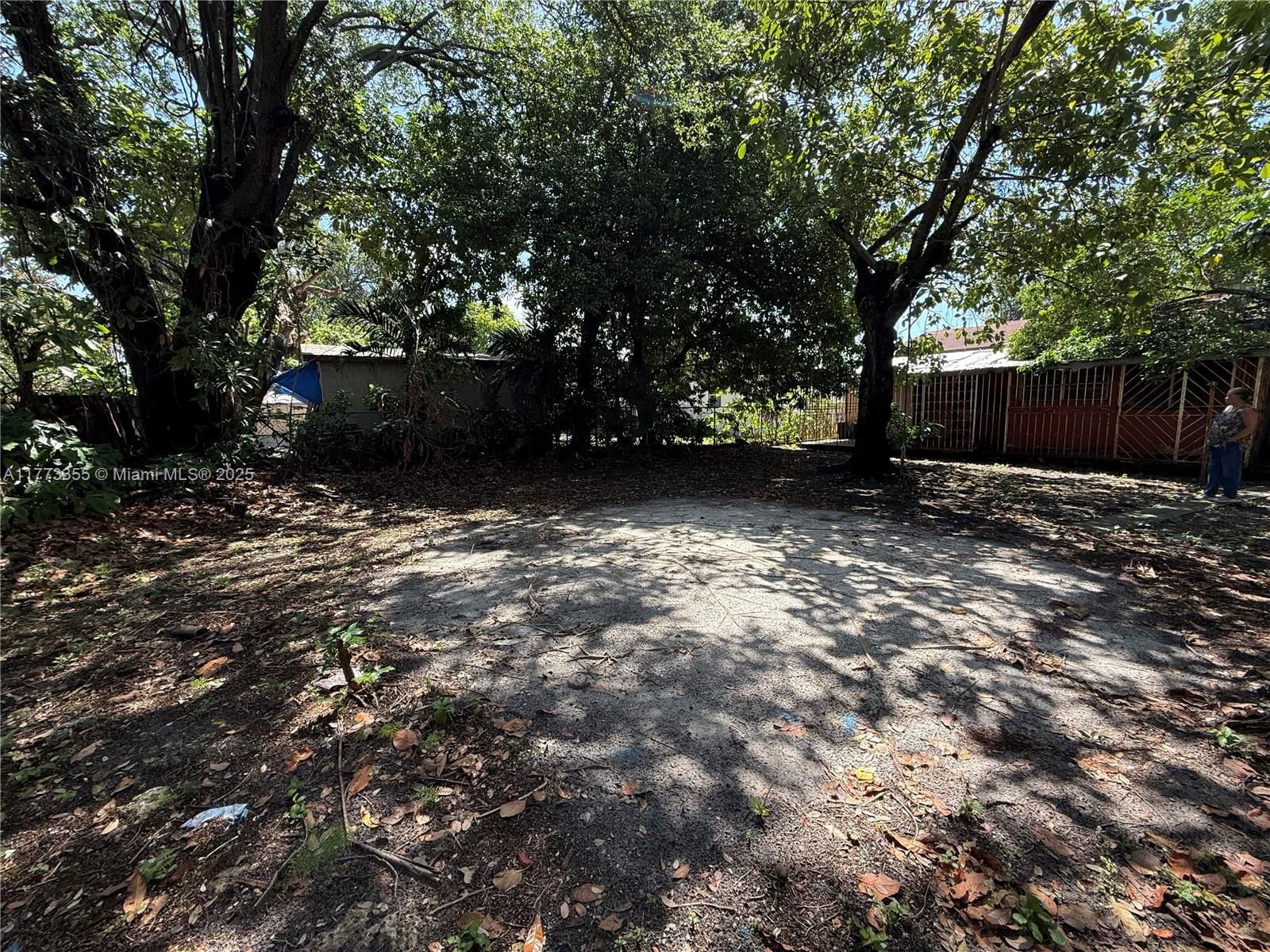 Real estate property located at 1239 31st St, Miami-dade, West End Park Amd Pl, Miami, FL