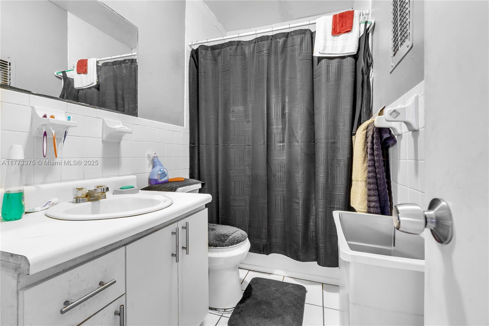 Real estate property located at 2041 100th St, Miami-dade, Woodland Addn, Miami, FL