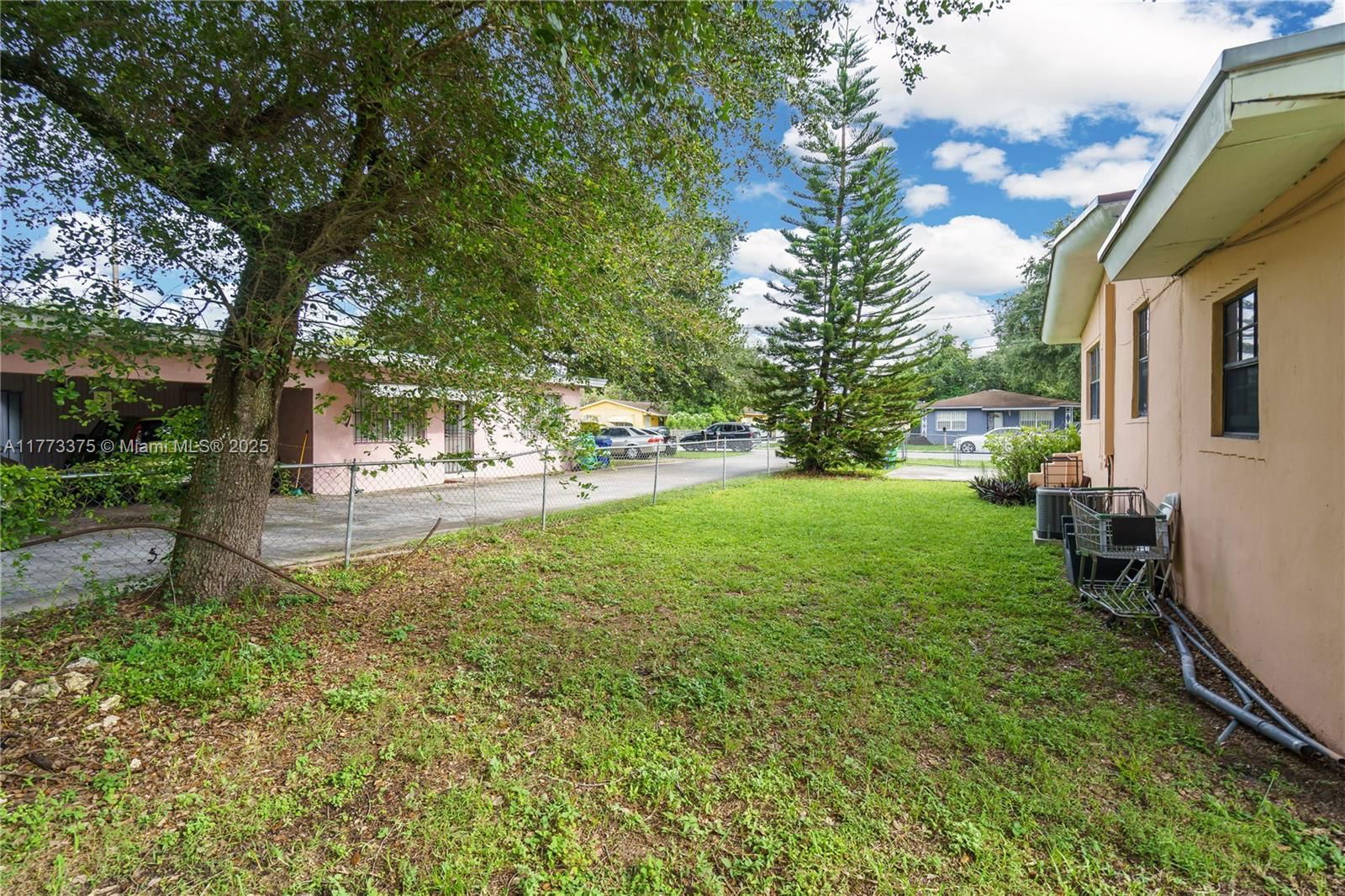 Real estate property located at 2041 100th St, Miami-dade, Woodland Addn, Miami, FL
