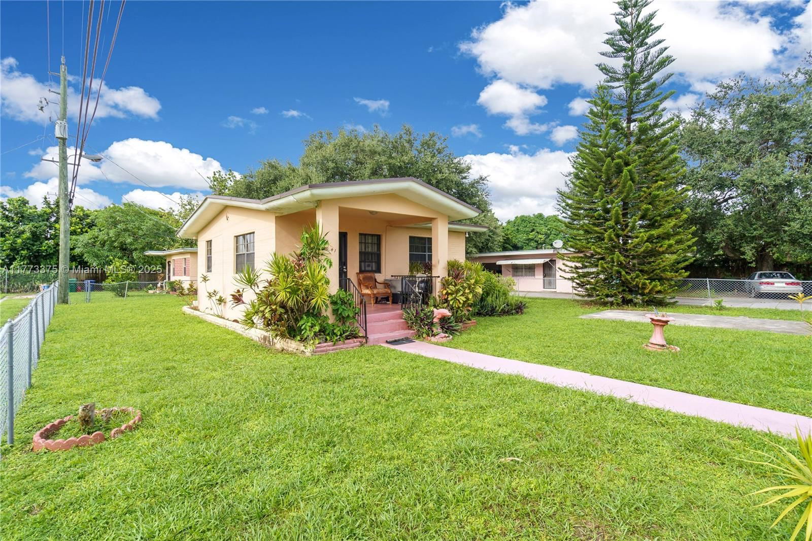Real estate property located at 2041 100th St, Miami-dade, Woodland Addn, Miami, FL
