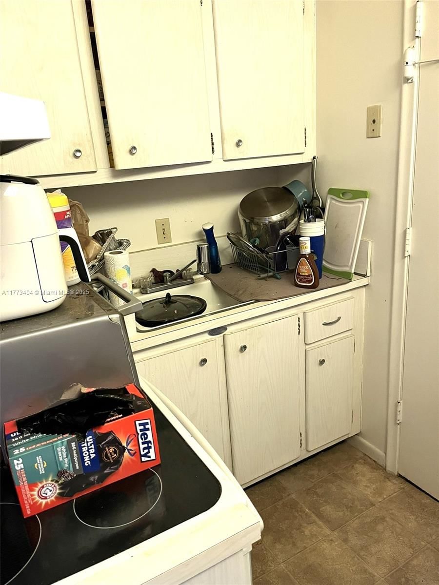 Real estate property located at 1821 62nd St #428, Broward, Georgian Court Apts Co-op, Fort Lauderdale, FL