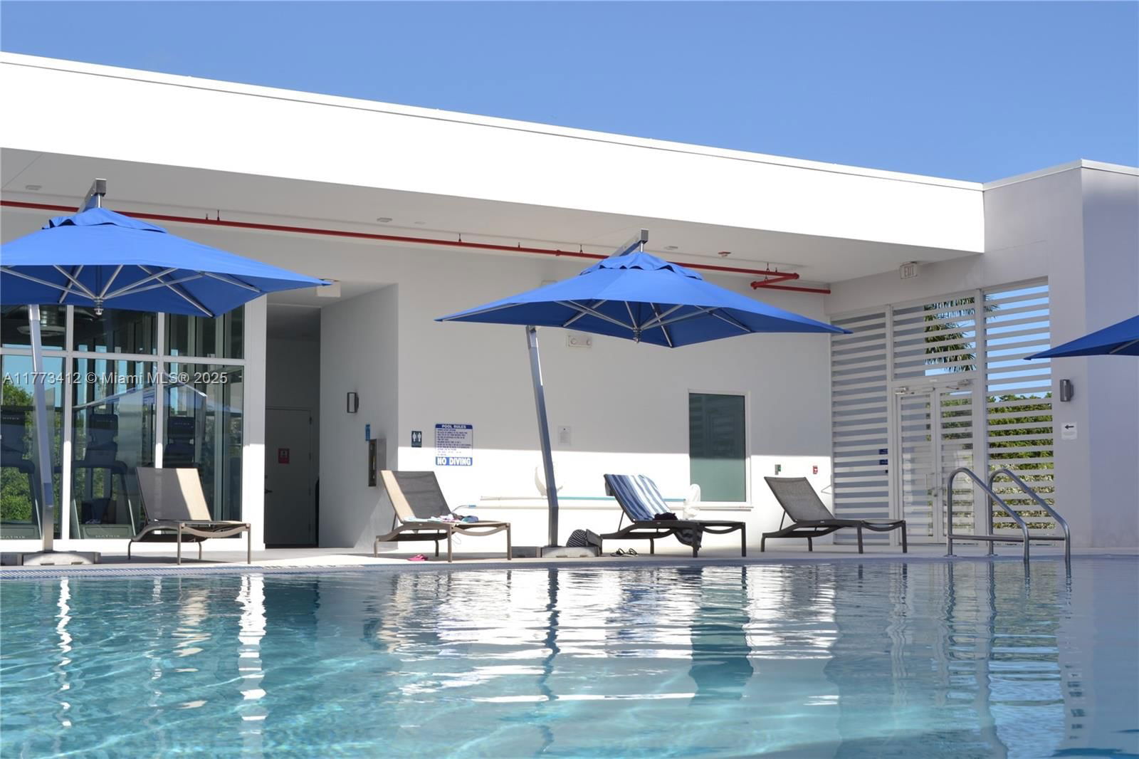 Real estate property located at 14951 Royal Oaks Ln #2206, Miami-dade, The Oaks I Condo, North Miami, FL