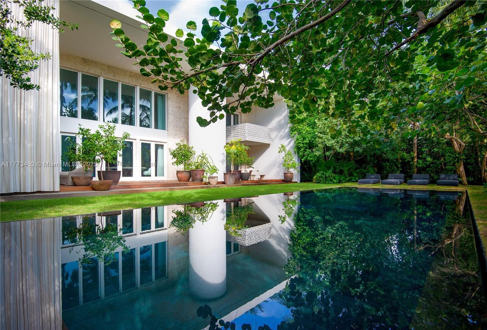Real estate property located at 1500 23rd St, Miami-dade, Sunset Islands-island No, Miami Beach, FL