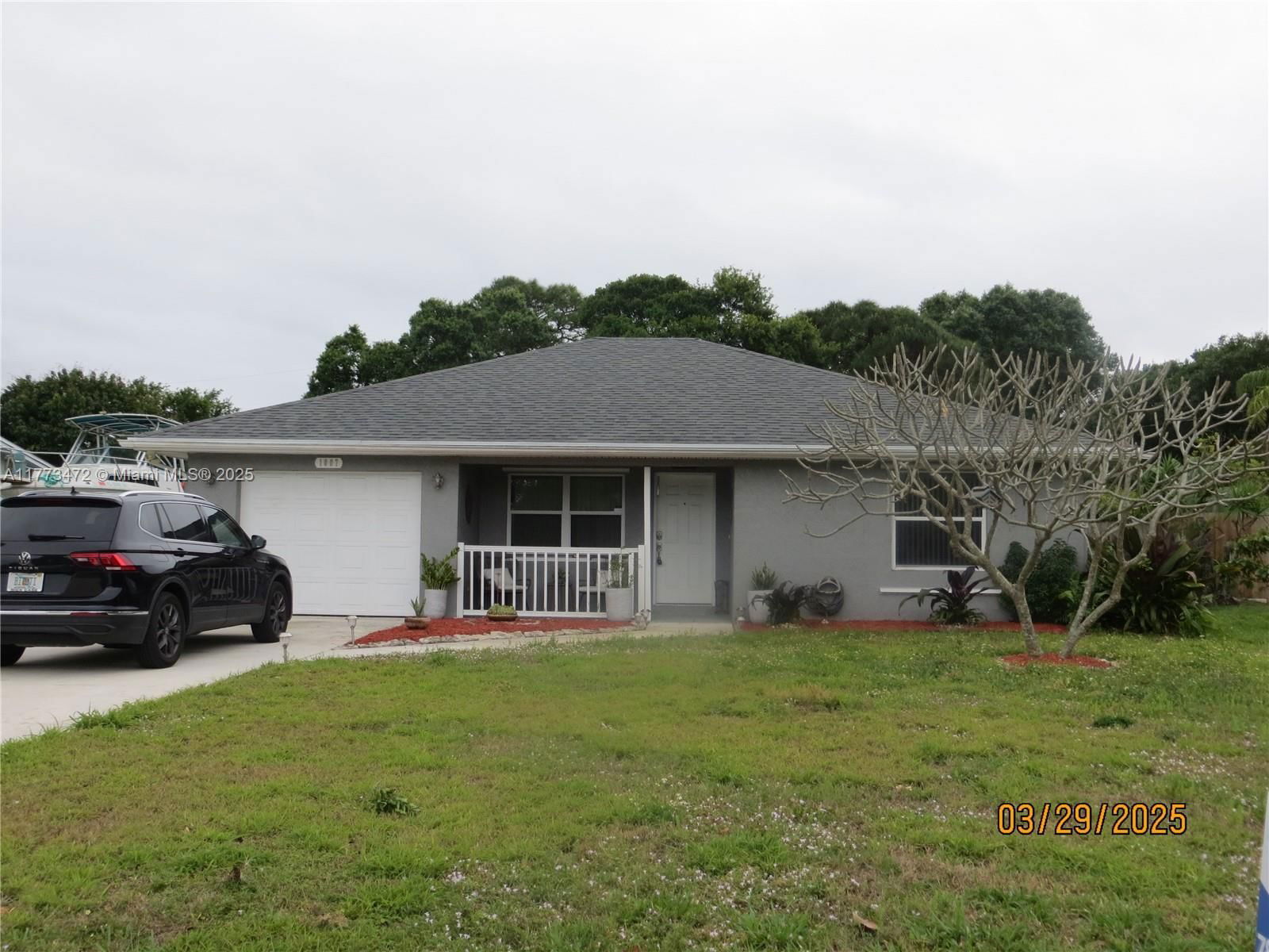 Real estate property located at 1007 Barbados Ave, St Lucie, Maravilla Estates, Fort Pierce, FL