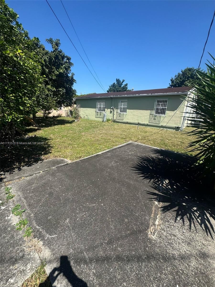 Real estate property located at 9100 Broad Manor Rd, Miami-dade, Broadmoor Manor, Miami, FL