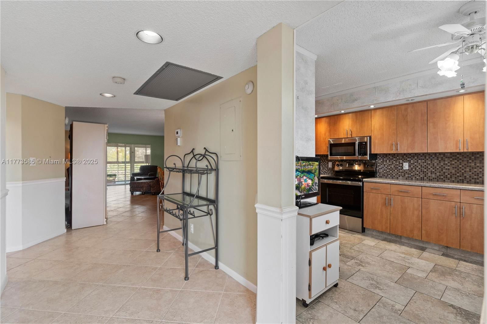 Real estate property located at 1603 Abaco Dr K4, Broward, Abaco Village C Condo, Coconut Creek, FL