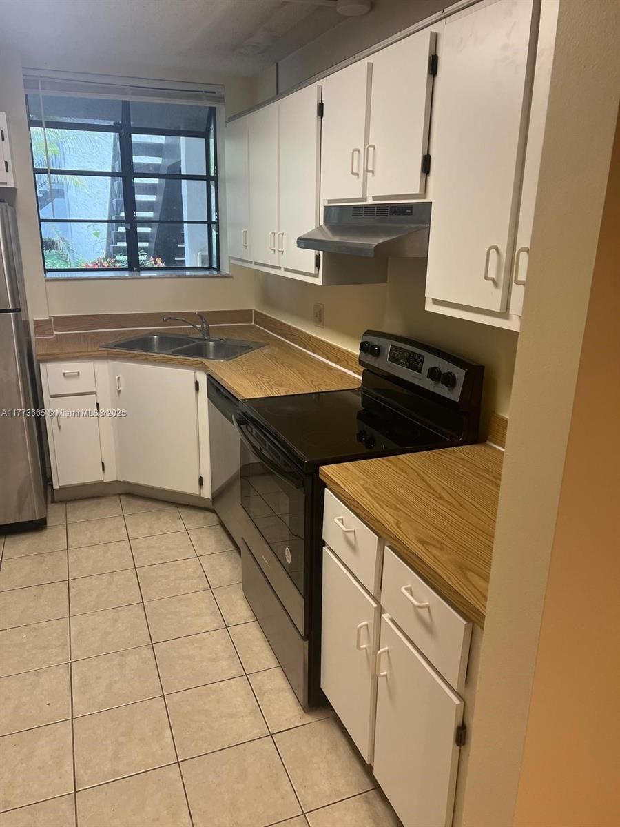 Real estate property located at 1224 Military Trl #2312, Broward, Villas At Meadow Lakes Co, Deerfield Beach, FL
