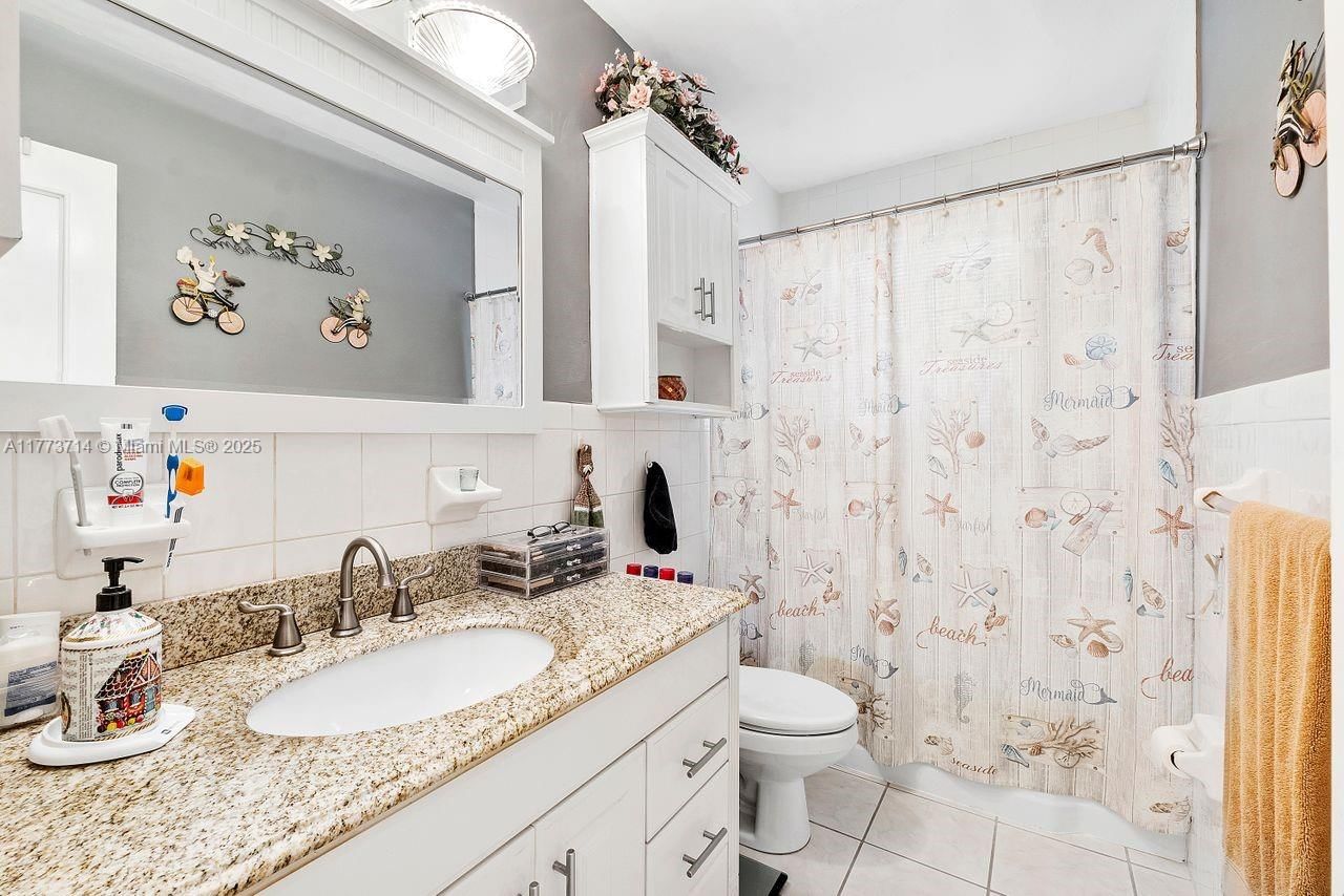 Real estate property located at 9721 Jamaica Dr, Miami-dade, South Coral Homes Sec 1, Cutler Bay, FL