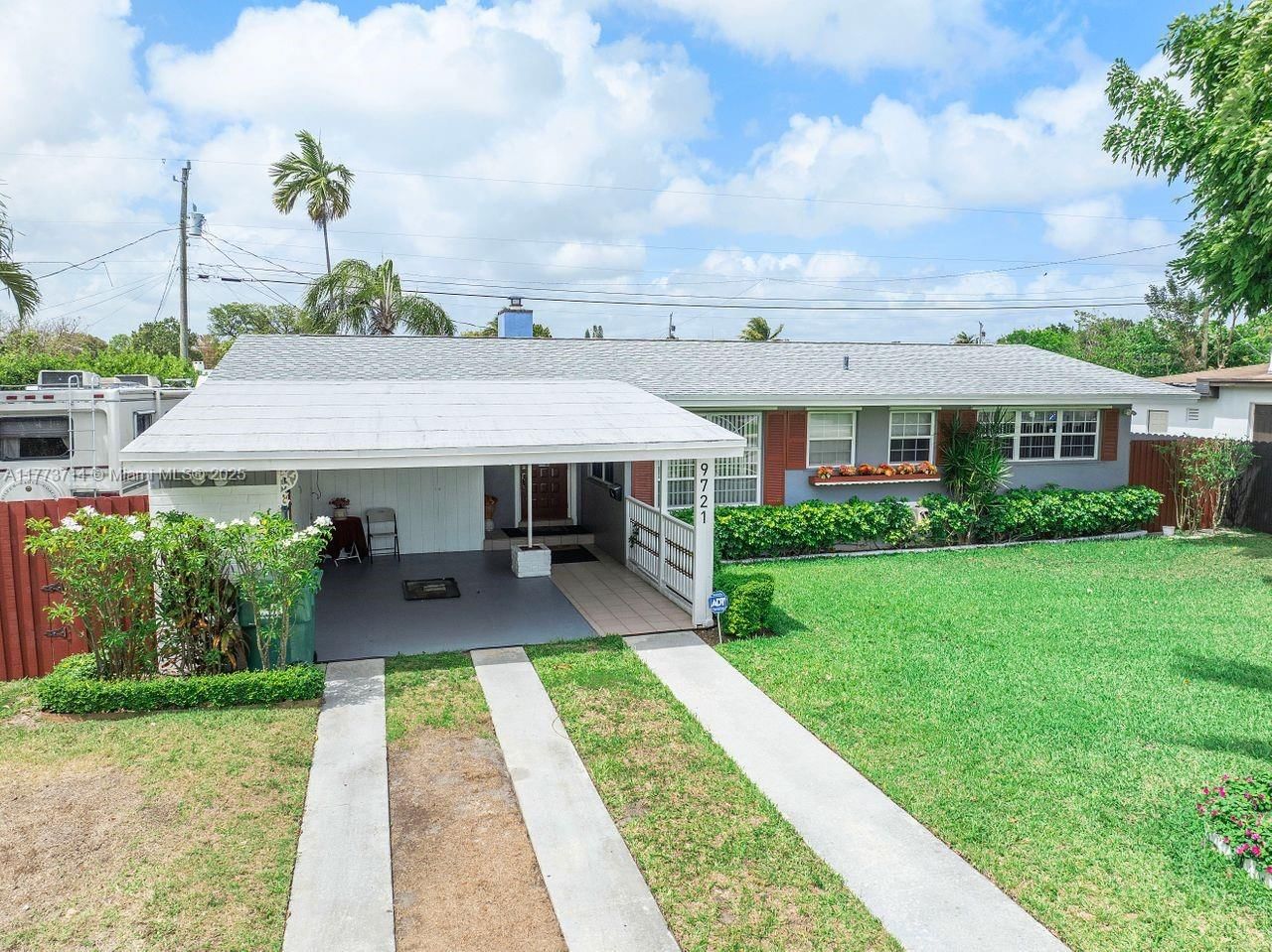 Real estate property located at 9721 Jamaica Dr, Miami-dade, South Coral Homes Sec 1, Cutler Bay, FL