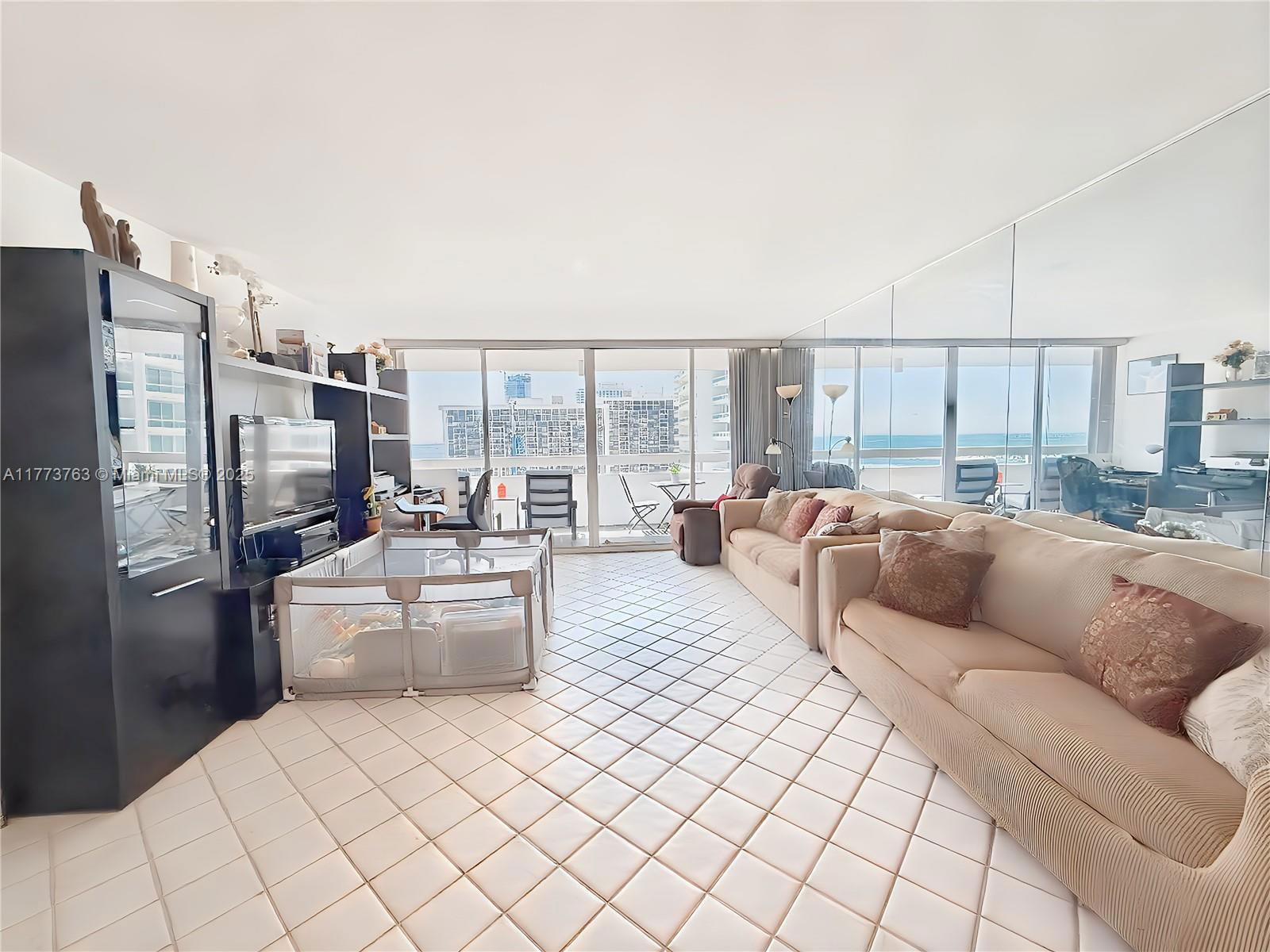 Real estate property located at 1627 Brickell Ave #2006, Miami-dade, Imperial At Brickell Cond, Miami, FL
