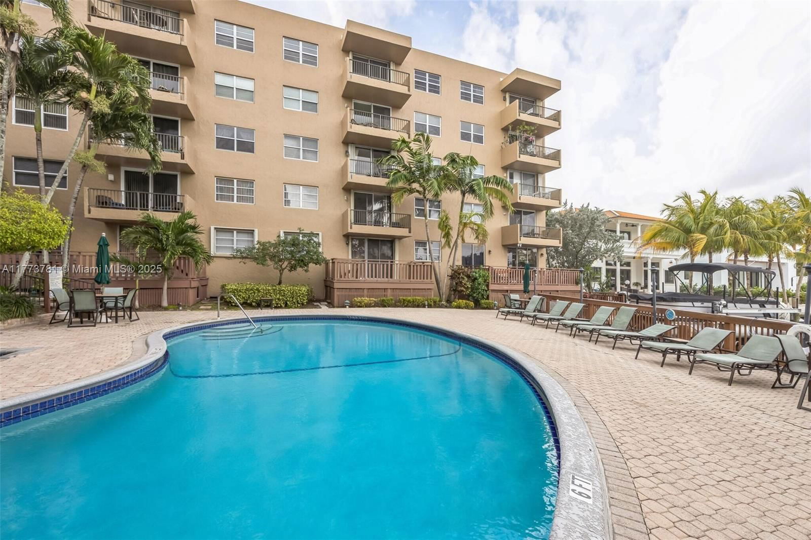 Real estate property located at 1421 Ocean Blvd #218, Broward, Rio Espana Condo, Pompano Beach, FL