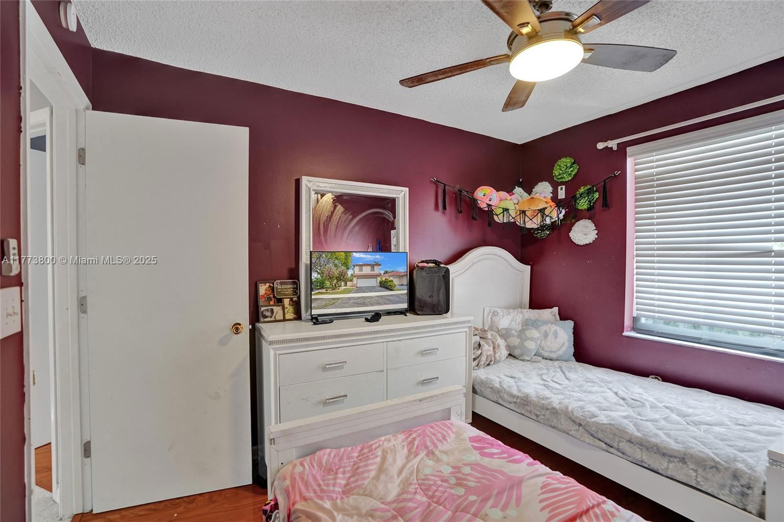 Real estate property located at 218 75th Ter, Broward, Lakes Of Newport Ii, Plantation, FL