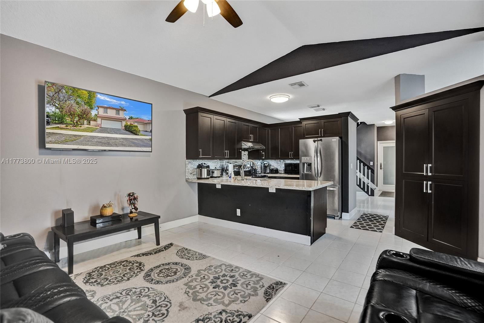 Real estate property located at 218 75th Ter, Broward, Lakes Of Newport Ii, Plantation, FL
