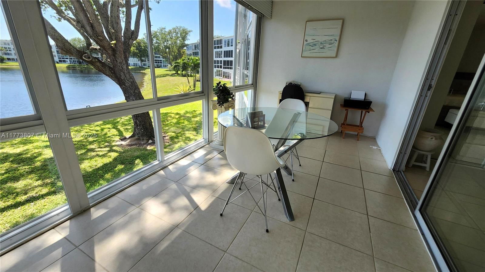 Real estate property located at 2115 Cambridge E #2115, Broward, Cambridge E Condo, Deerfield Beach, FL
