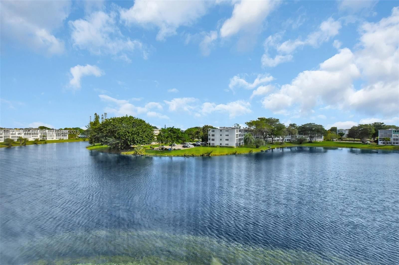 Real estate property located at 2115 Cambridge E #2115, Broward, Cambridge E Condo, Deerfield Beach, FL