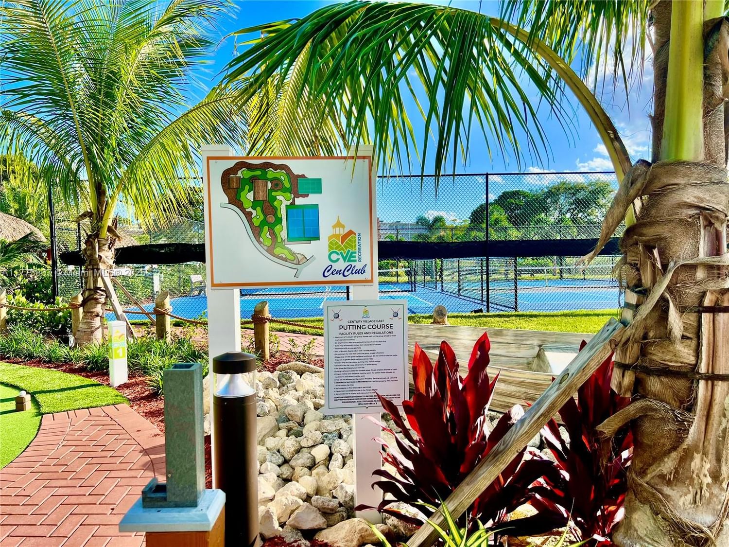 Real estate property located at 2115 Cambridge E #2115, Broward, Cambridge E Condo, Deerfield Beach, FL