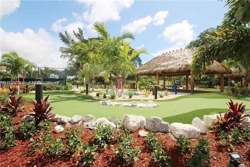 Real estate property located at 2115 Cambridge E #2115, Broward, Cambridge E Condo, Deerfield Beach, FL