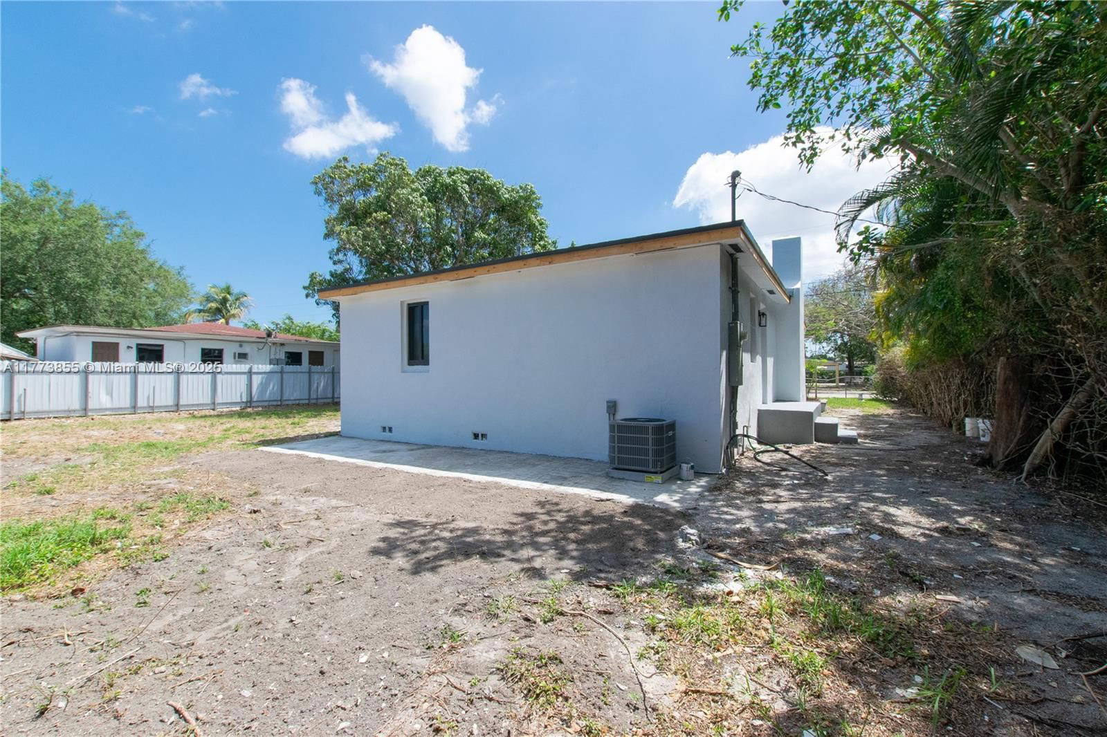 Real estate property located at 2475 95th Ter, Miami-dade, Acme Gulfair, Miami, FL