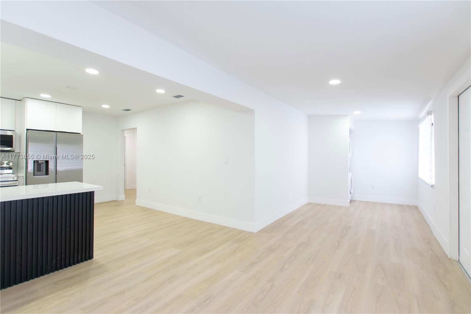 Real estate property located at 2475 95th Ter, Miami-dade, Acme Gulfair, Miami, FL