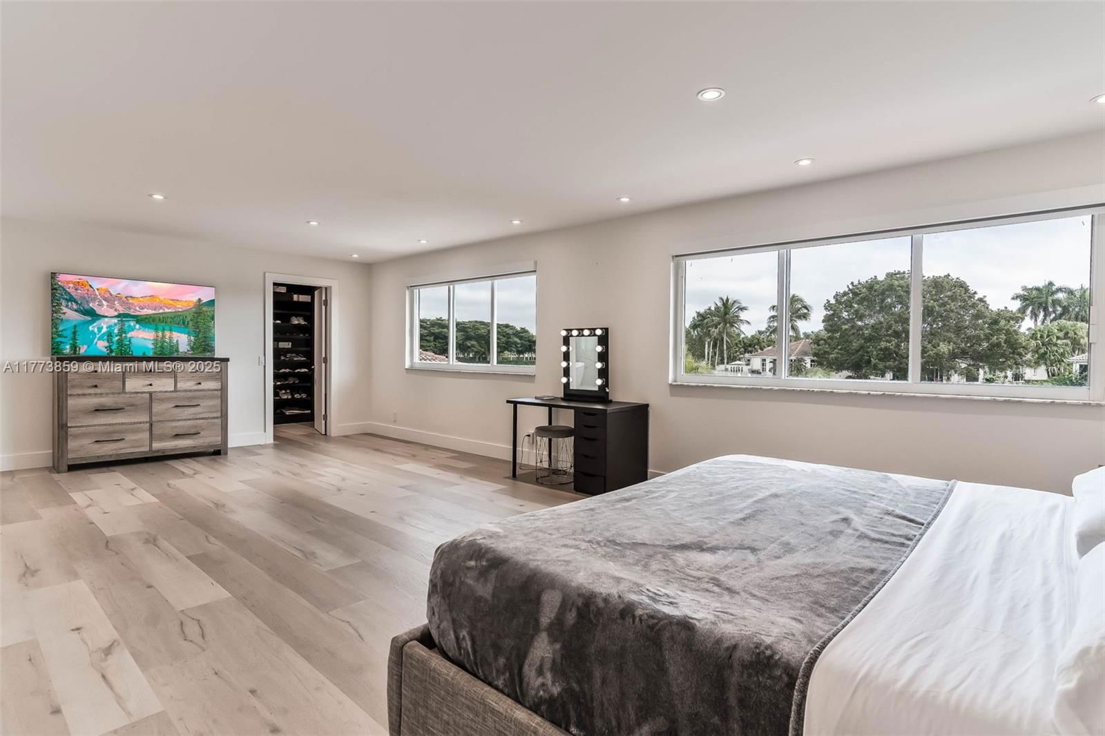 Real estate property located at 2426 Deer Creek Rd, Broward, Sector 7-parcel N-1, Weston, FL
