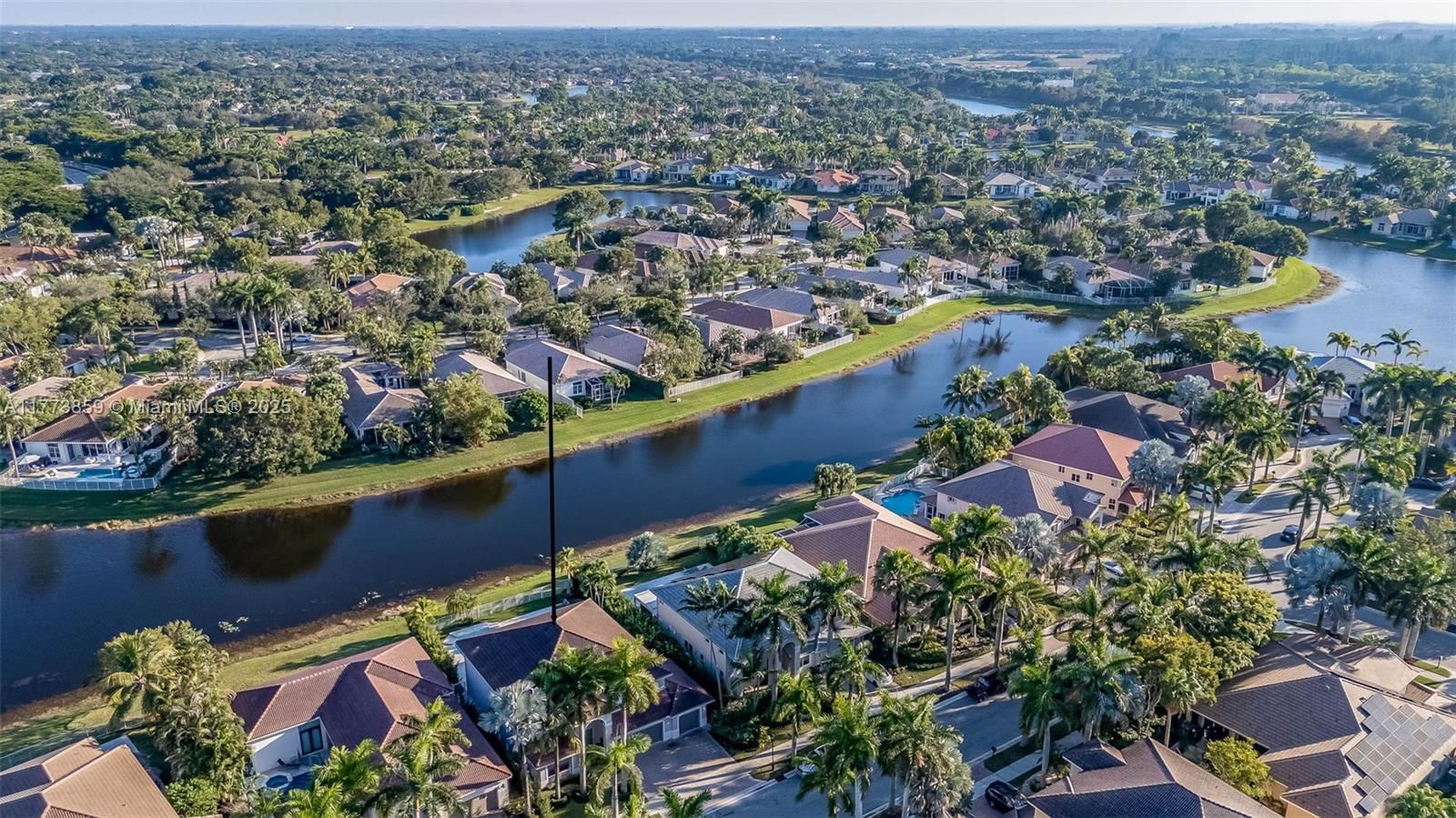Real estate property located at 2426 Deer Creek Rd, Broward, Sector 7-parcel N-1, Weston, FL