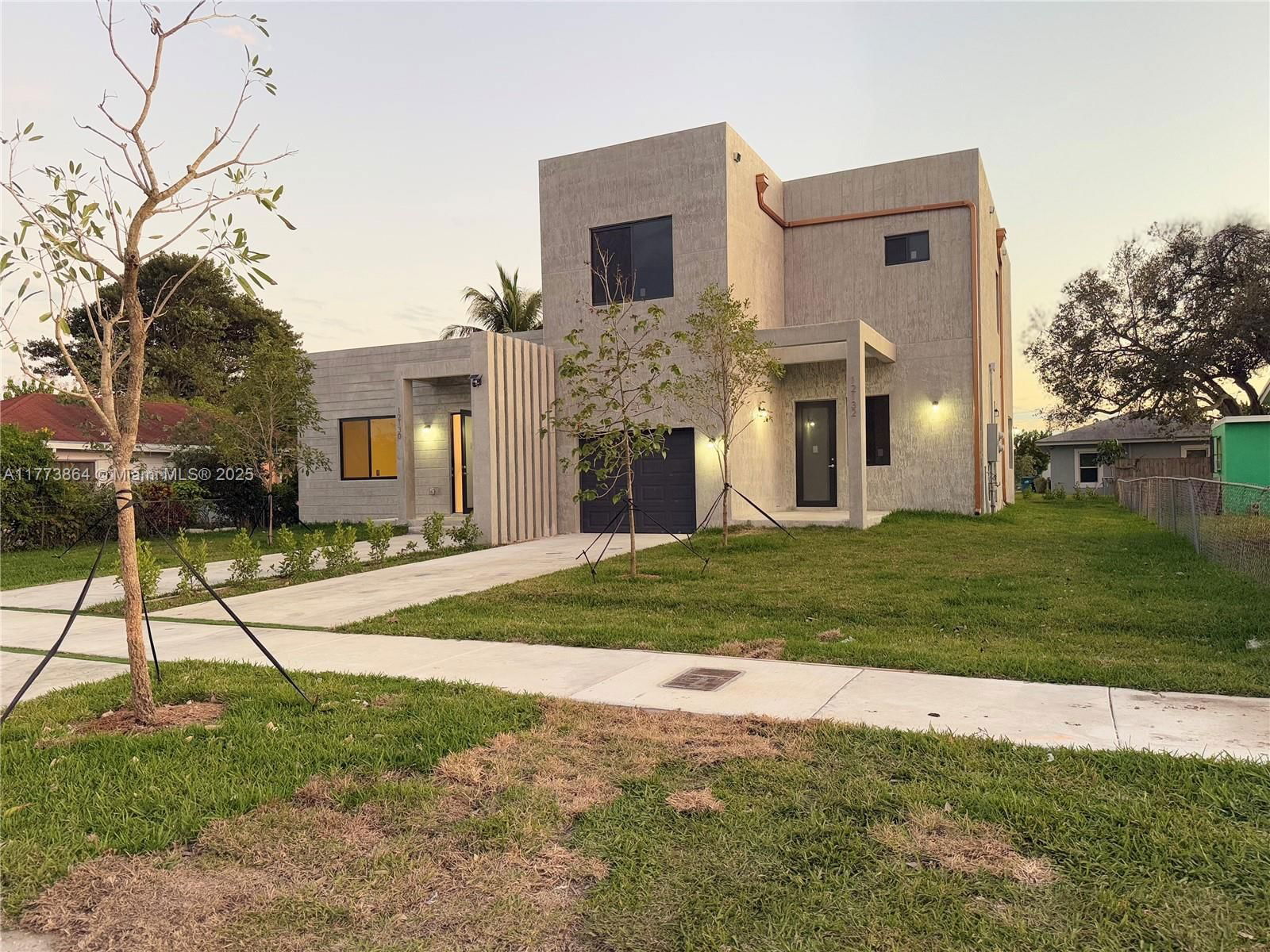 Real estate property located at 12130 SW 212TH ST, Miami-dade, Dixie Pines, Miami, FL