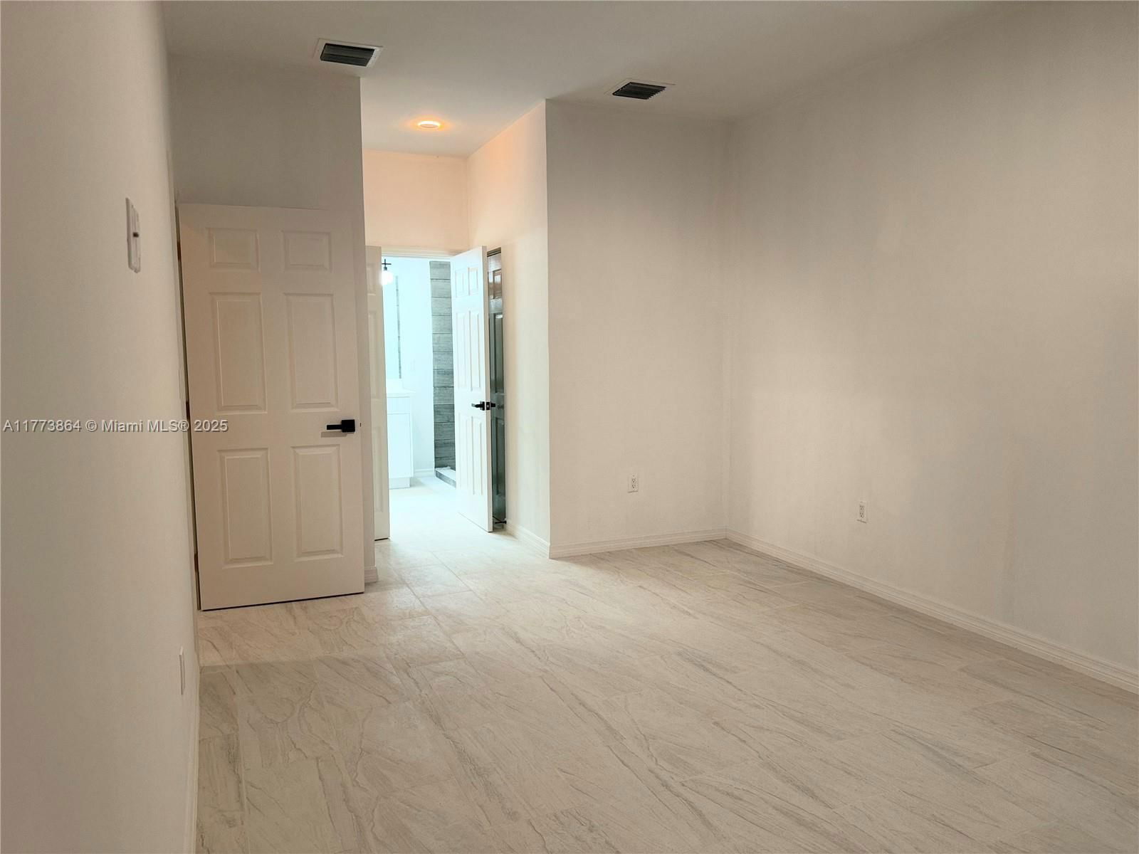 Real estate property located at 12130 SW 212TH ST, Miami-dade, Dixie Pines, Miami, FL