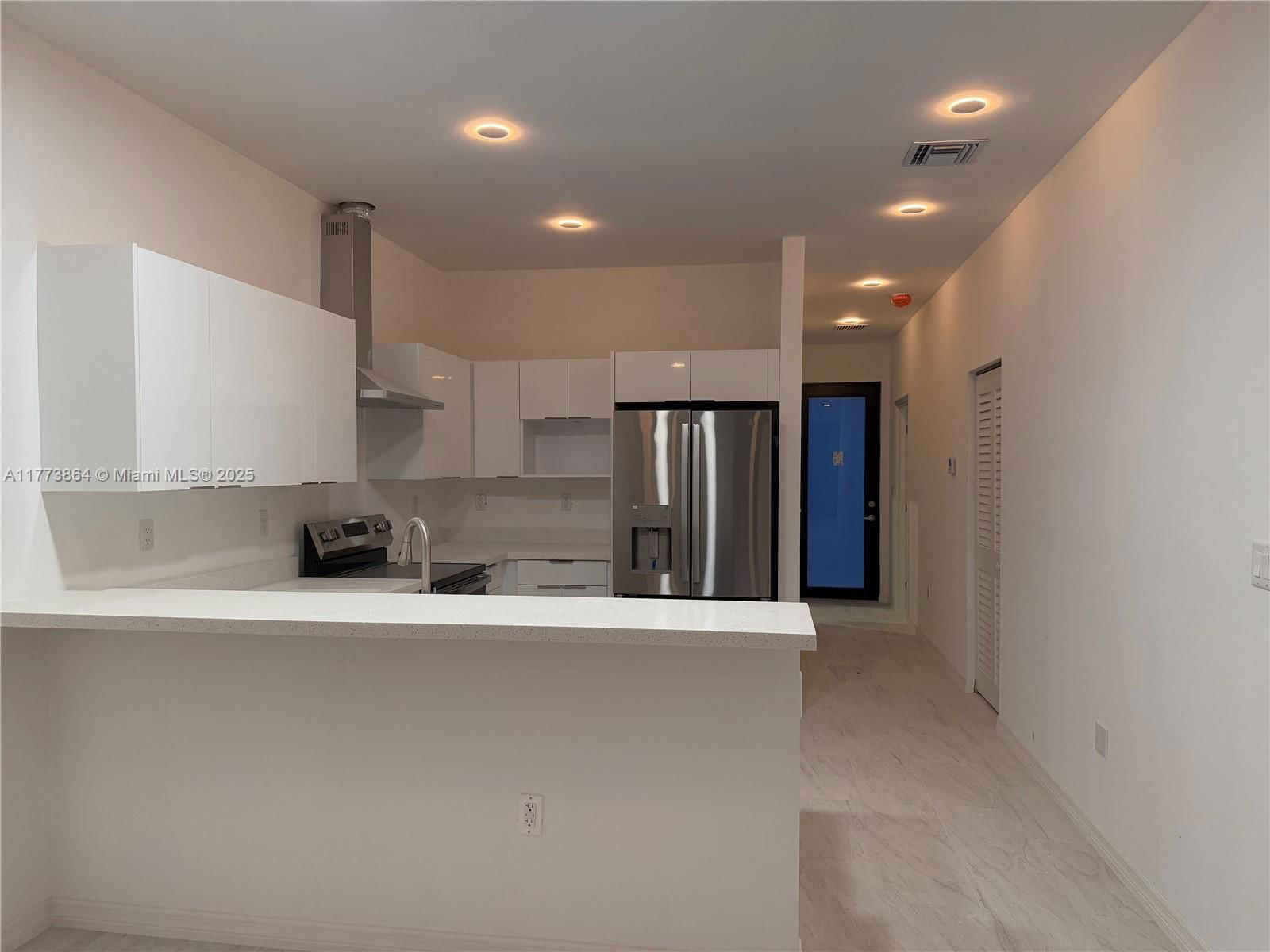 Real estate property located at 12130 SW 212TH ST, Miami-dade, Dixie Pines, Miami, FL